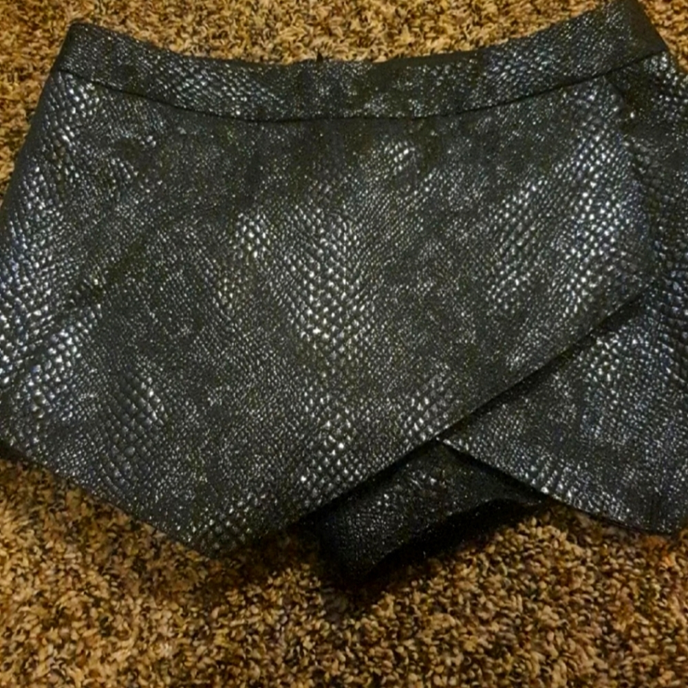 Skort